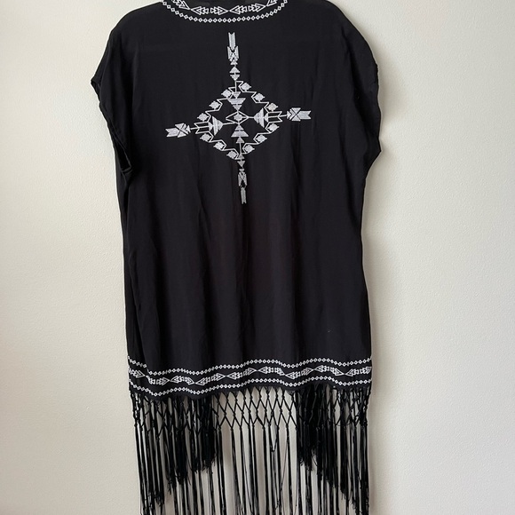Ali Miles Black White Embroidered Kimono Shrug‎ Topper Tassels Size M Boho - Picture 12 of 14